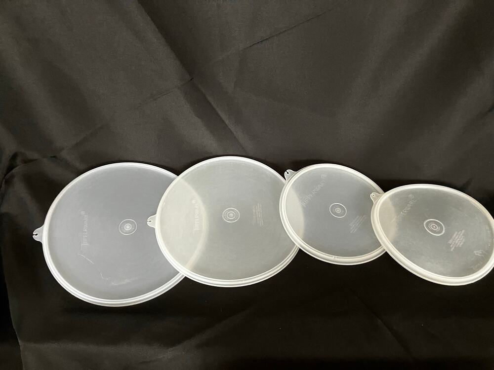 Lot of 4 Vintage Tupperware Clear Replacement Lids 228-4, 228-35, 8.75, 9 USA
